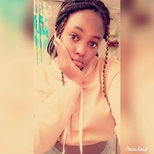 Meet your Posher, Lysette
